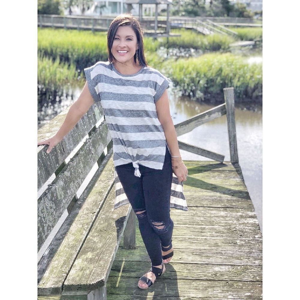 NWT Rethm Gray & White Stripe Tied Front Knot Hi-Lo Tunic Tee | Size Large